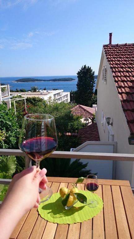Apartments Mare 2 Hvar Town Luaran gambar