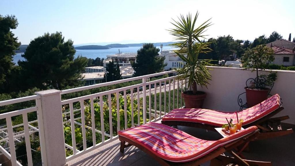 Apartments Mare 2 Hvar Town Luaran gambar