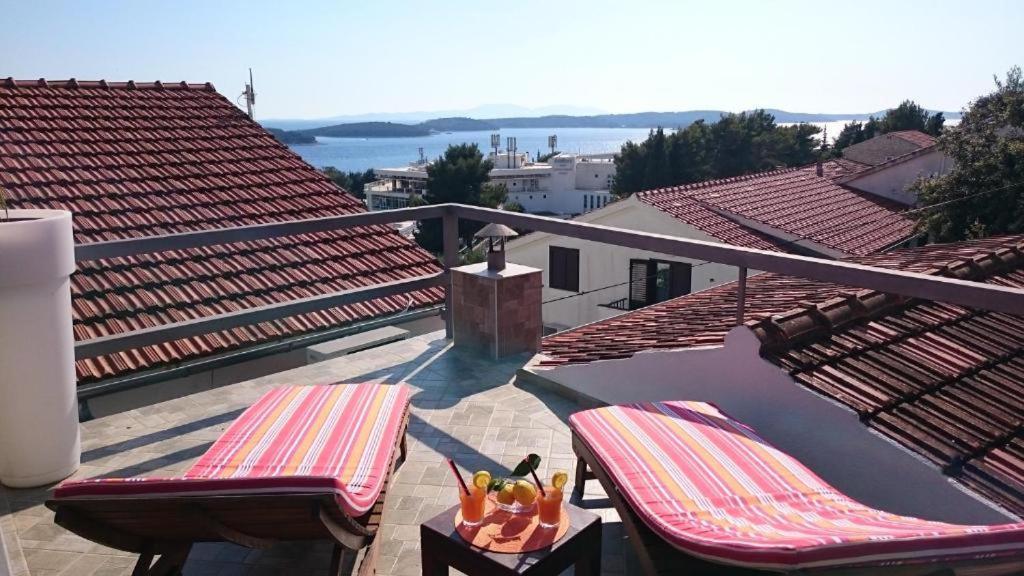 Apartments Mare 2 Hvar Town Luaran gambar
