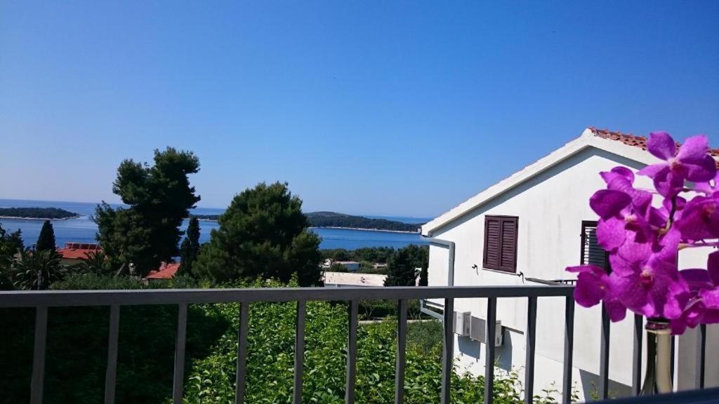 Apartments Mare 2 Hvar Town Luaran gambar